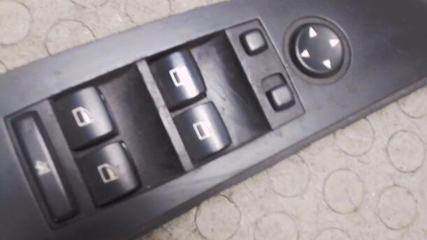 Foto: FENSTERHEBERSCHALTER eines BMW 530d