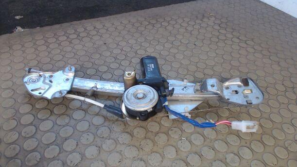 Foto: FENSTERHEBER ELEKTR VORN RECHTS eines Mazda MX-3 V6 24V L