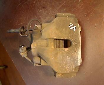 Foto: BREMSSATTEL VL eines Audi A6 2.5 TDI