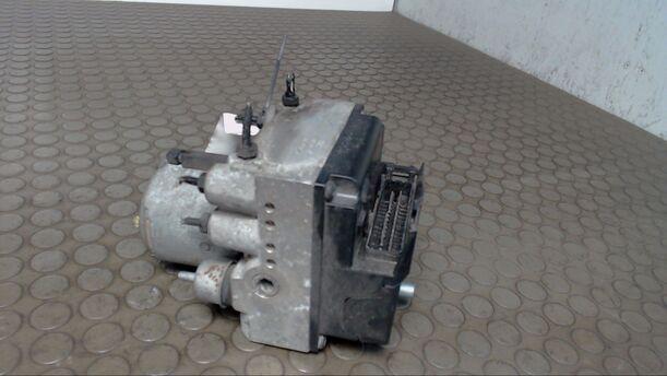 Foto: HAUPTBREMSAGGREGAT ABS eines Audi A6 2.5 TDI