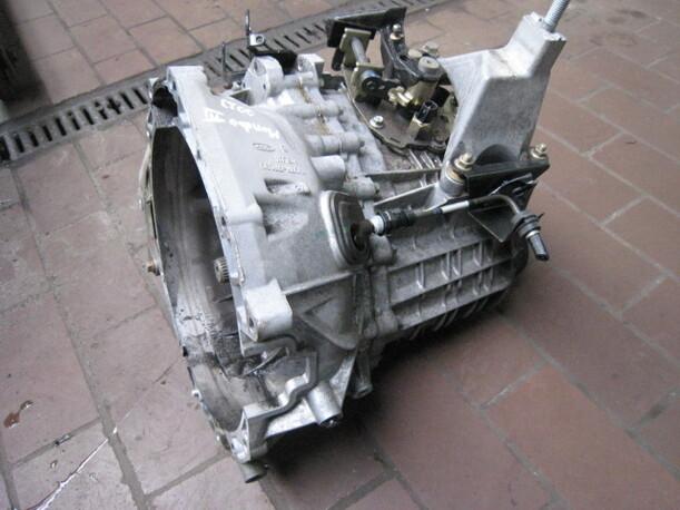 Foto: SCHALTGETRIEBE 5-GANG (66000km) eines Ford Mondeo 1.8