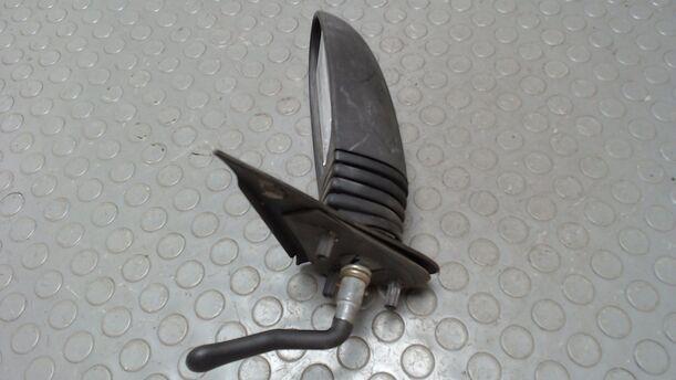 Foto: AUSSENSPIEGEL LINKS MECH. INNENVERSTB. L eines Fiat Seicento 0.9 CLD