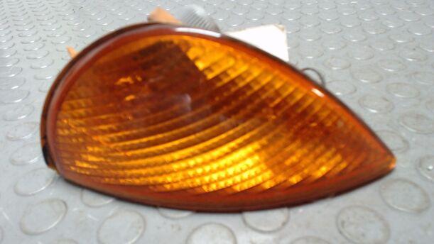 Foto: BLINKER/ BLINKLEUCHTE LINKS eines Fiat Seicento 1.1 CLD