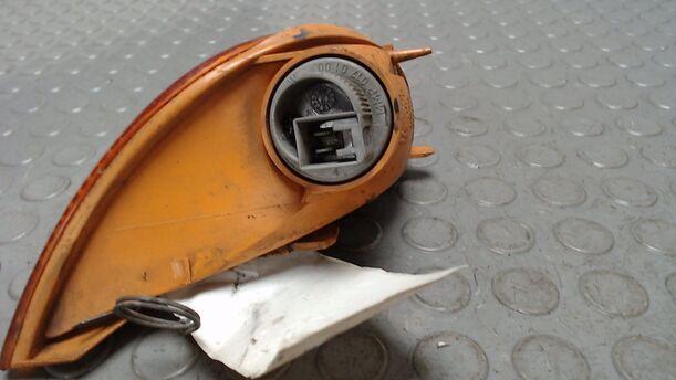 Foto: BLINKER/ BLINKLEUCHTE LINKS eines Fiat Seicento 1.1 CLD