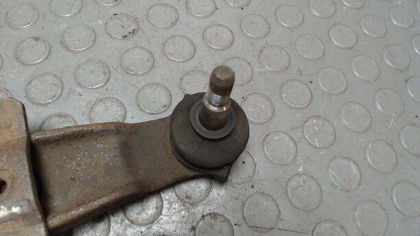Foto: QUERLENKER VORN LINKS eines Fiat Seicento 1.1 CLD