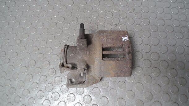Foto: BREMSSATTEL HINTEN LINKS ( BREMBO ) eines Renault R 21 Nevada