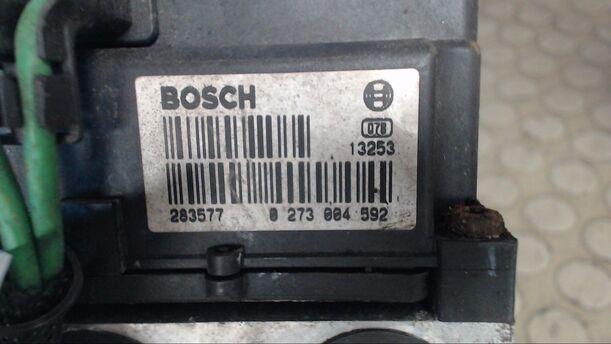 Foto: HAUPTBREMSAGGREGAT ABS eines Opel Zafira 2.2 DTI