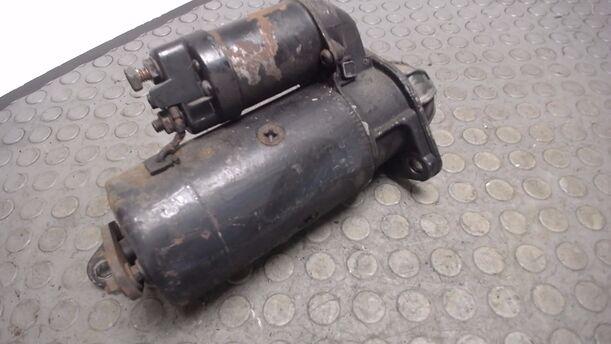 Foto: ANLASSER / STARTER DELCO eines OPEL 2,5E