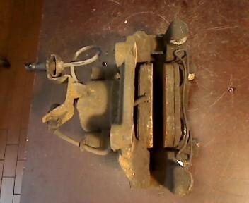 Foto: BREMSSATTEL VR eines Audi A6 2.5 TDI