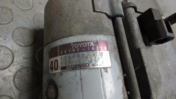 Foto: ANLASSER / STARTER DENSO eines Toyota Carina II Liftback GL