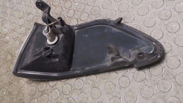Foto: STANDLICHT RECHTS eines Toyota Carina II Liftback GL