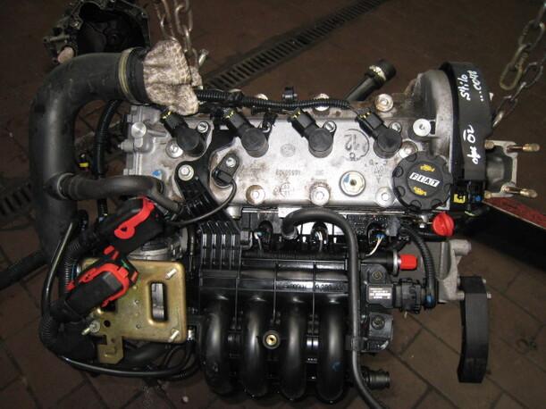 Foto: MOTOR 188A5000 eines Fiat Stilo 1.2 16V GL