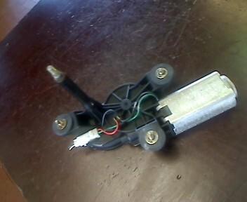 Foto: SCHEIBENWISCHERMOTOR HINTEN eines Fiat Punto 1.2 8V GL