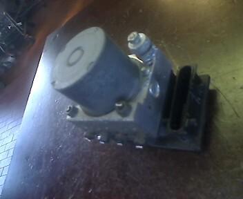 Foto: HAUPTBREMSAGGREGAT ABS eines Fiat Punto 1.2 8V GL