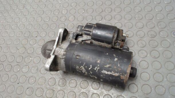 Foto: ANLASSER / STARTER BOSCH eines Ford Sierra GL