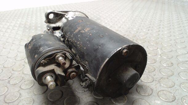 Foto: ANLASSER / STARTER BOSCH eines Ford Sierra GL