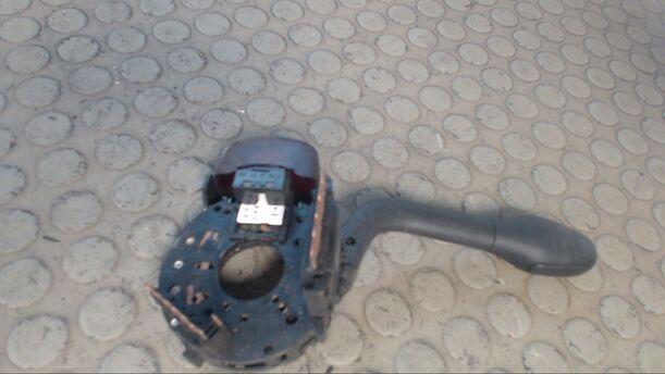 Foto: BLINKERSCHALTER eines VW Passat Variant 2.8 VR6