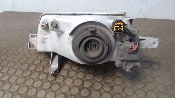 Foto: SCHEINWERFER RECHTS eines Daihatsu Charade
