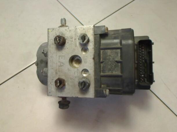 Foto: HAUPTBREMSAGGREGAT ABS eines Opel Meriva 1.6 16V Easytronic