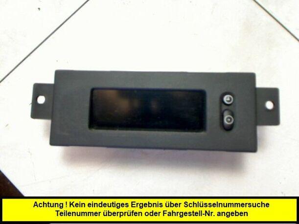 Foto: DISPLAY eines Opel Meriva 1.6 16V Easytronic