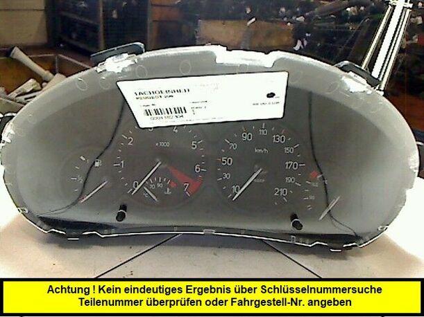 Foto: TACHOEINHEIT eines Peugeot 206 CC 110