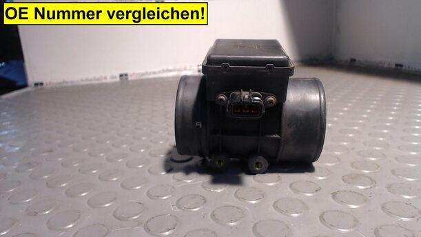 Foto: LUFTMASSENMESSER eines Mazda 626 1.9i