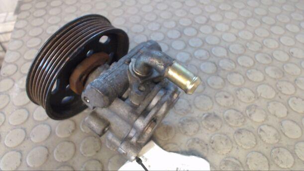 Foto: LENKGETRIEBEPUMPE eines VW Golf 1.6