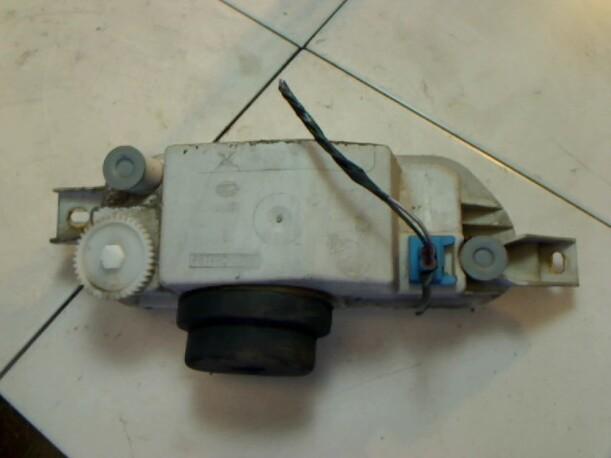 Foto: NEBELSCHEINWERFER LINKS eines Ford Escort 16V