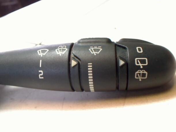 Foto: WISCHERSCHALTER eines Renault Megane Scenic 1.6