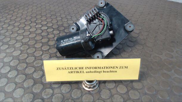 Foto: SCHEIBENWISCHERMOTOR VORN eines Mitsubishi Carisma GDI