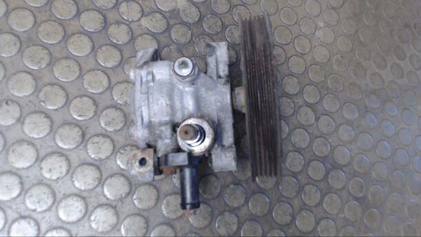 Foto: PUMPE SERVOLENKUNG eines Mitsubishi Carisma GDI