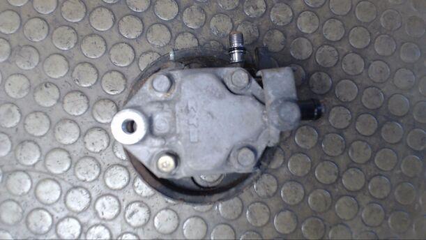 Foto: PUMPE SERVOLENKUNG eines Mitsubishi Carisma GDI