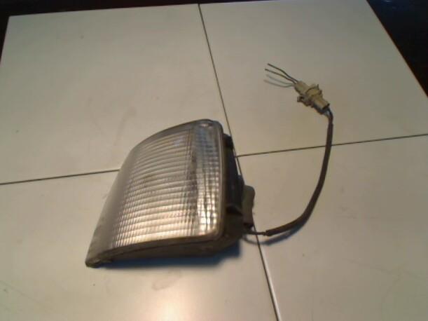 Foto: BLINKER LINKS eines VW Passat Variant 2.0
