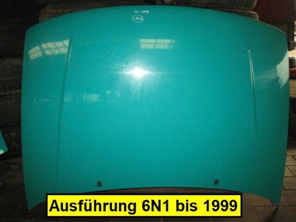 Foto: MOTORHAUBE eines VW Polo 60