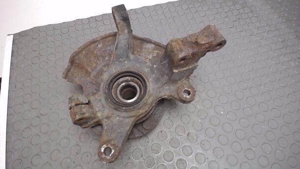 Foto: ACHSSCHENKEL VORN LINKS eines Mazda 626 1.9i