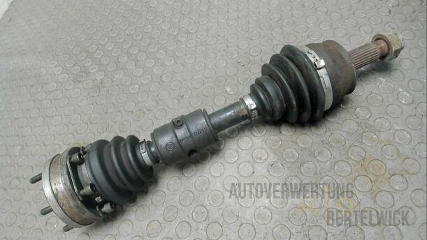 Foto: ANTRIEBSWELLE LINKS eines Alfa Romeo 156 1.6 16V Twin Spark