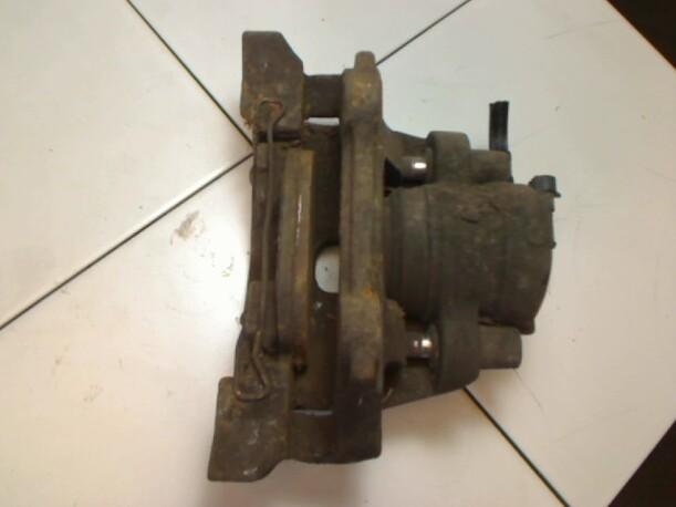Foto: BREMSSATTEL VORN LINKS eines Alfa Romeo 156 1.6 16V Twin Spark