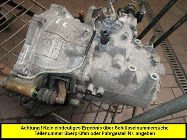 Foto: SCHALTGETRIEBE 5-GANG eines Mitsubishi Colt 1300