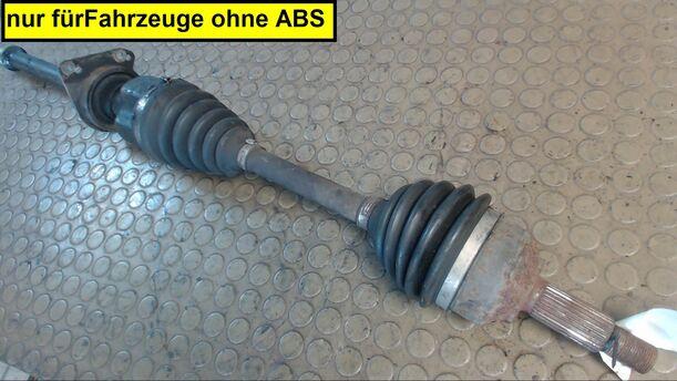 Foto: ANTRIEBSWELLE RECHTS eines Ford Mondeo