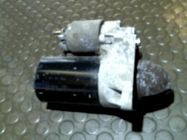 Foto: ANLASSER / STARTER BOSCH eines Alfa Romeo 146 1.6