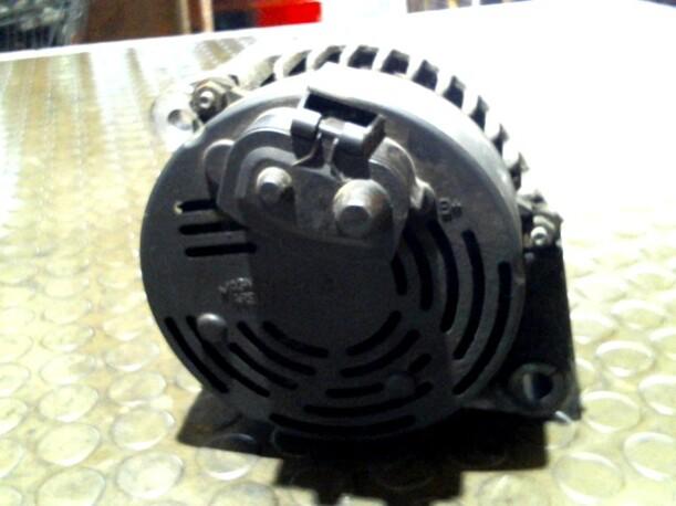 Foto: LICHTMASCHINE eines Alfa Romeo 146 1.6 Combispace