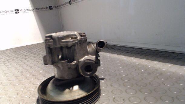 Foto: LENKGETRIEBEPUMPE eines Fiat Bravo 1.8 16V