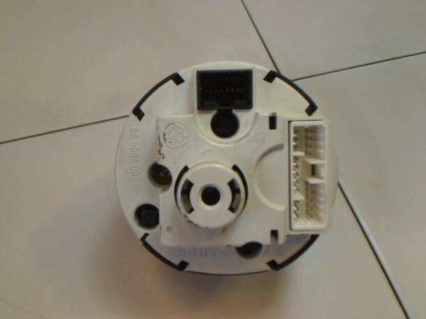 Foto: DREHZAHLMESSER eines Alfa Romeo 156 1.6 16V Twin Spark