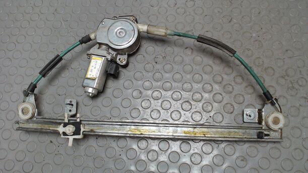 Foto: FENSTERHEBER ELEKTR. VORN RECTS eines Fiat Multipla JTD 105