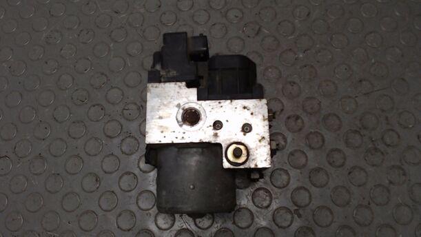 Foto: HAUPTBREMSAGGREGAT ABS eines Fiat Multipla JTD 105