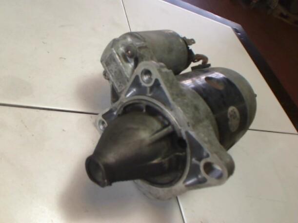 Foto: ANLASSER / STARTER eines Mazda 323 F 1.5