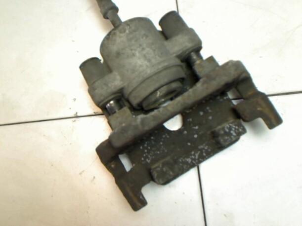 Foto: BREMSSATTEL HINTEN RECHTS eines BMW 523i