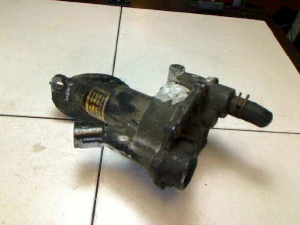 Foto: VAKUUMPUMPE eines Ford Escort Turnier