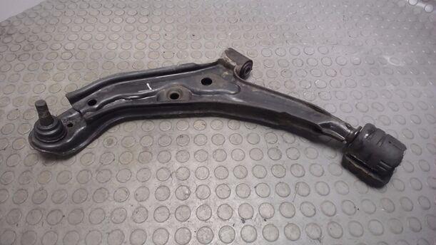 Foto: QUERLENKER VORN LINKS eines Nissan Almera 1.4