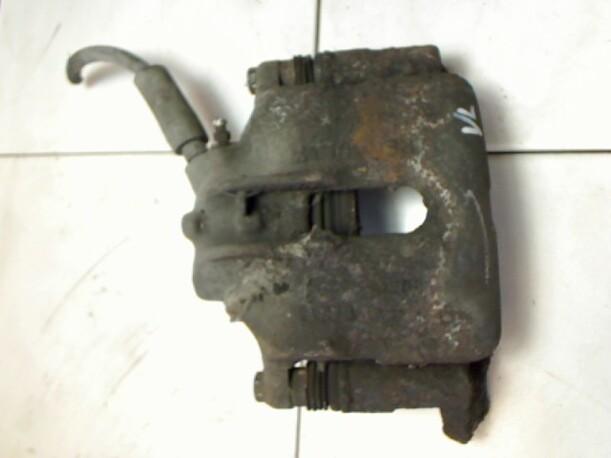 Foto: BREMSSATTEL VORN LINKS eines Renault Laguna Grandtour 2.2 D